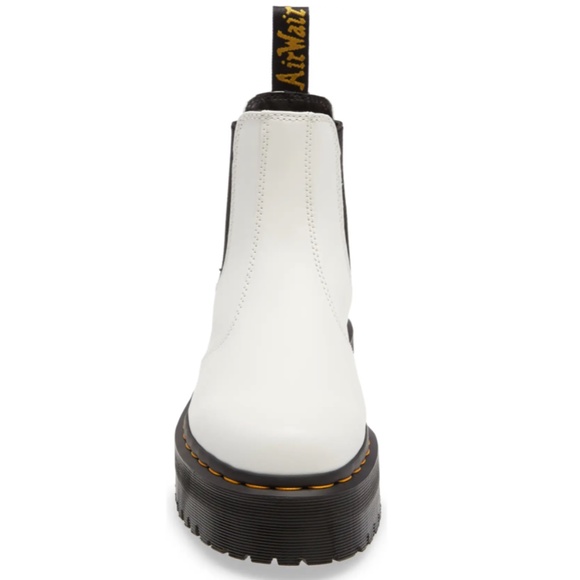 NIB $200 DR. MARTENS 2976 Quad Platform Chelsea Boots! - Picture 5 of 6